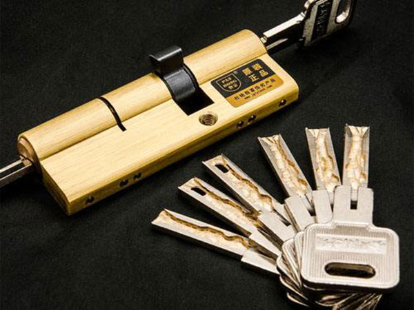 文山24小时上门开锁公司