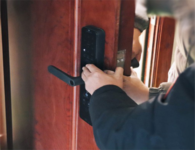 文山24小时上门开锁公司